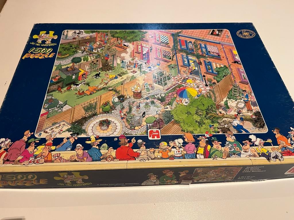 Jan van Haasteren - De Buren - 1500 stukjes - Compleet, Ophalen of Verzenden, 500 t/m 1500 stukjes, Gebruikt, Legpuzzel