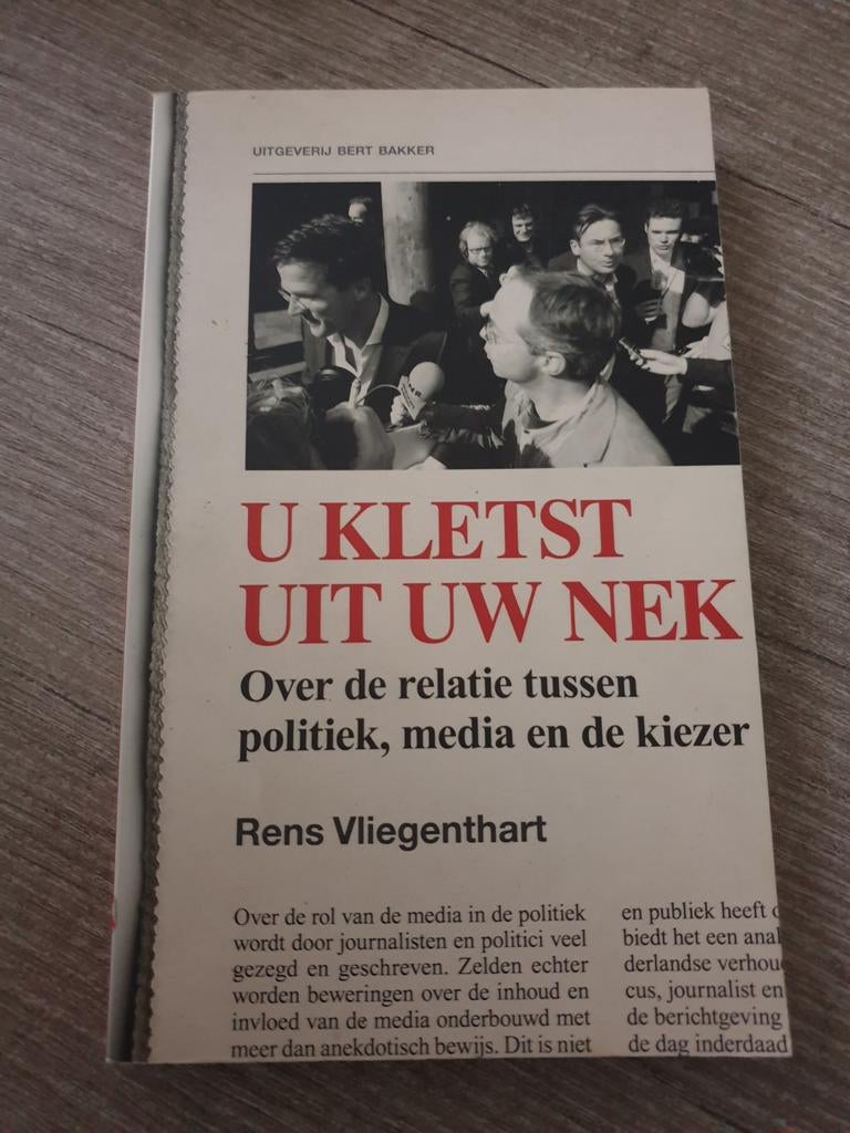 U Kletst Uit Uw Nek - Rens Vliegenthart, Ophalen of Verzenden, Gelezen, Rens Vliegenthart