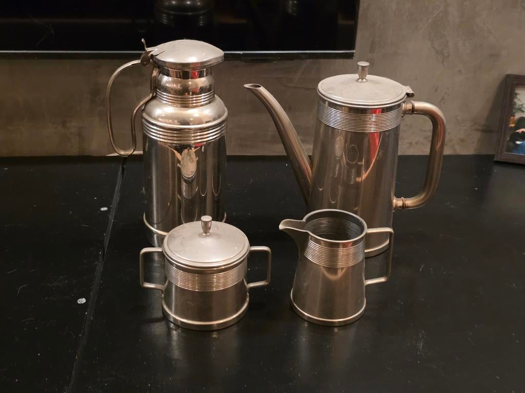 Vintage theeset: kan, thermoskan, melkkan, suikerpot, Antiek en Kunst, Antiek | Servies compleet, Ophalen of Verzenden
