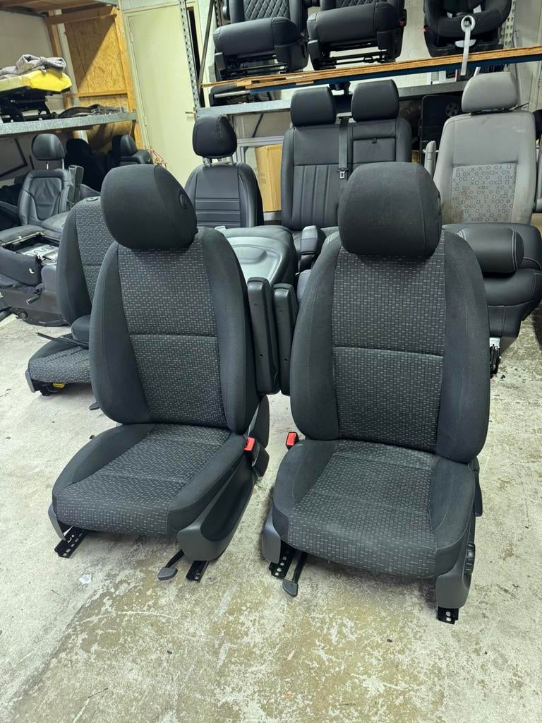 Mercedes Vito W447  comfort stoelen izgs orgineel, Auto-onderdelen, Interieur en Bekleding, Ophalen
