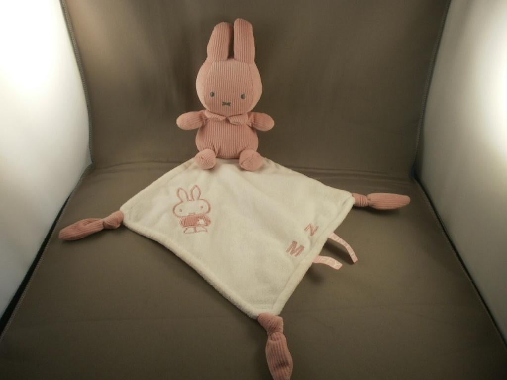 Tiamo Nijntje miffy roze rib met wit velours doekje met NM, Kinderen en Baby's, Speelgoed | Knuffels en Pluche, Ophalen of Verzenden