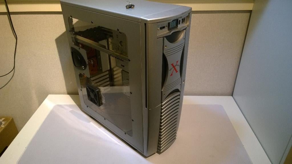 Thermaltake Xaser II 6000 serie, Retro Pc behuizing, Computers en Software, Computerbehuizingen, Ophalen, Gebruikt