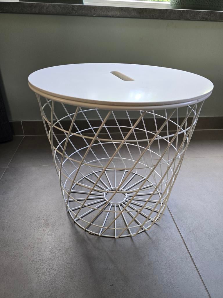 Ikea bijzettafel Kvistbro wit, Huis en Inrichting, Tafels | Bijzettafels, Ophalen, Gebruikt, Rond