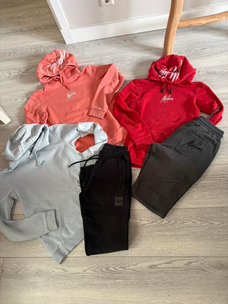 Malelions set, Kinderen en Baby's, Kinderkleding | Maat 152, Gebruikt, Jongen, Setje, Ophalen of Verzenden