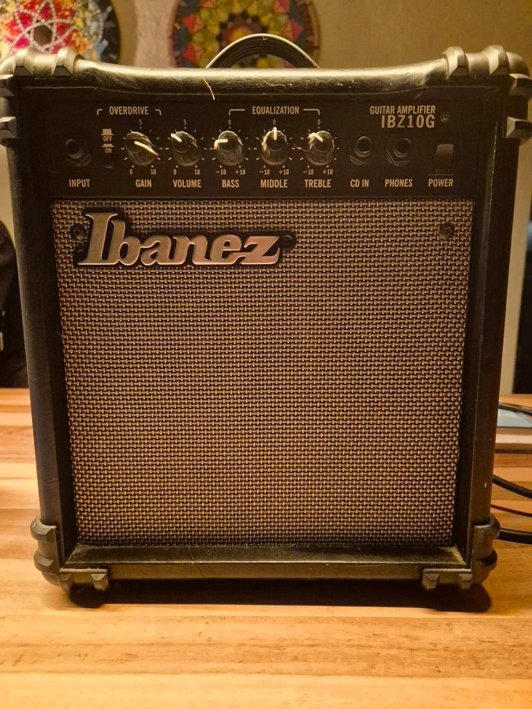 Ibanez IBZ10G Gitaarversterker - Compact en Krachtig, Ophalen, Gebruikt, Gitaar, Minder dan 50 watt