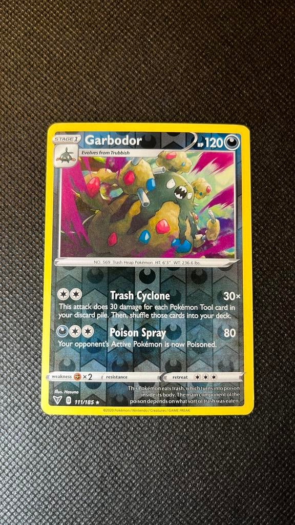 Garbodor 111/185 Reverse Holo Vivid Voltage EXC, Ophalen of Verzenden, Zo goed als nieuw