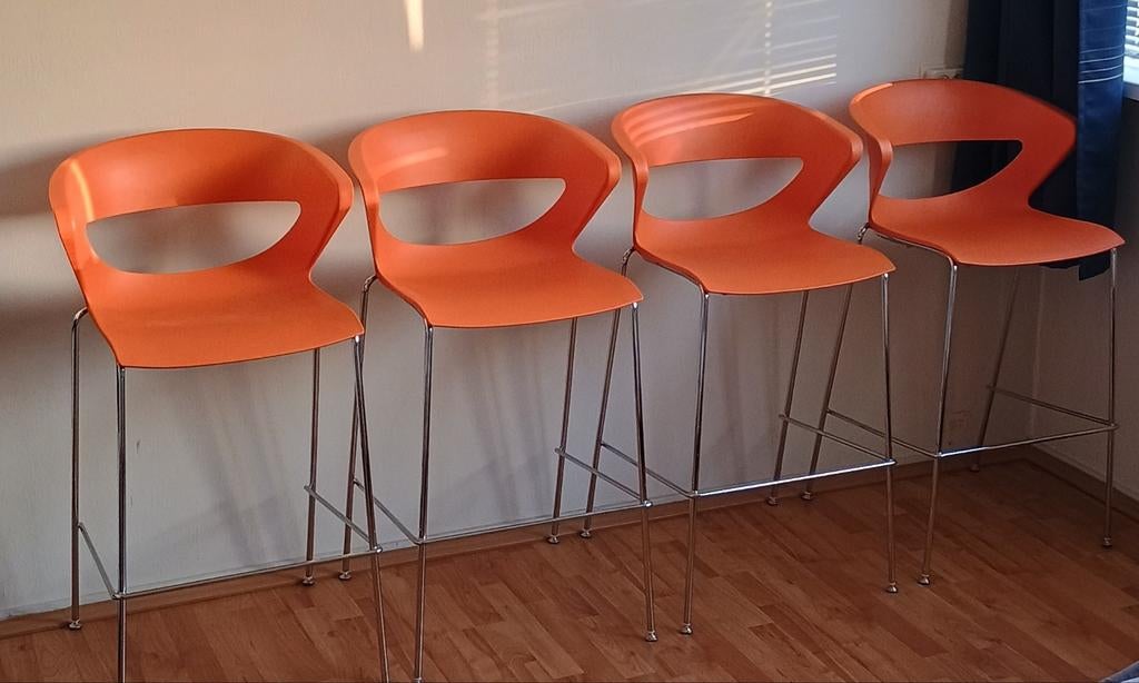 Set Kastel Kicca barkrukken 4 stuks Italiaans design, 4 krukken, Ophalen of Verzenden, Zo goed als nieuw, 90 cm of meer