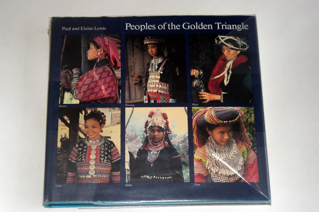 Peoples of the Golden Triangle - Lewis Tribal Akha Hmong, Overige merken, Ophalen of Verzenden, Zo goed als nieuw, Reisgids of -boek