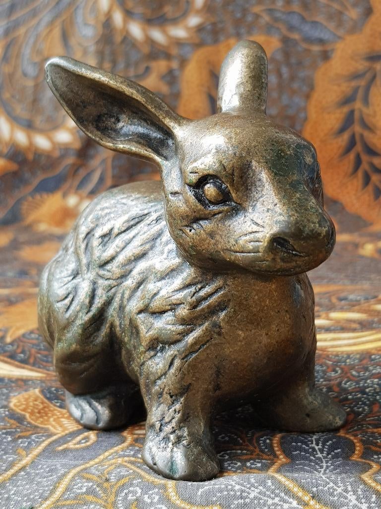 Mooi zwaar oud bronzen konijn uit Engeland 11,5 cm., Ophalen of Verzenden, Brons