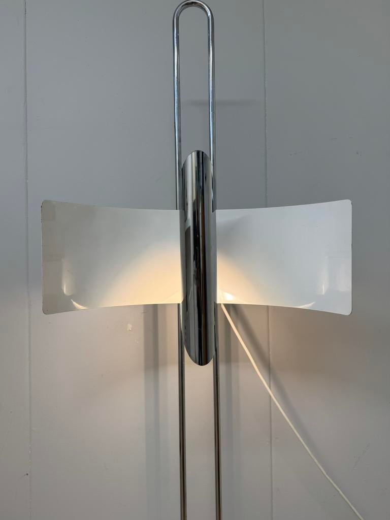 Vintage design vloerlamp lamp italiaans G. Reggiani light, Ophalen, Gebruikt