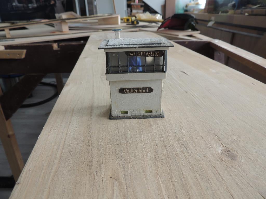 huisje ho, Hobby en Vrije tijd, Modeltreinen | H0, Overige merken, Gelijkstroom of Wisselstroom, Brug, Tunnel of Gebouw, Ophalen of Verzenden