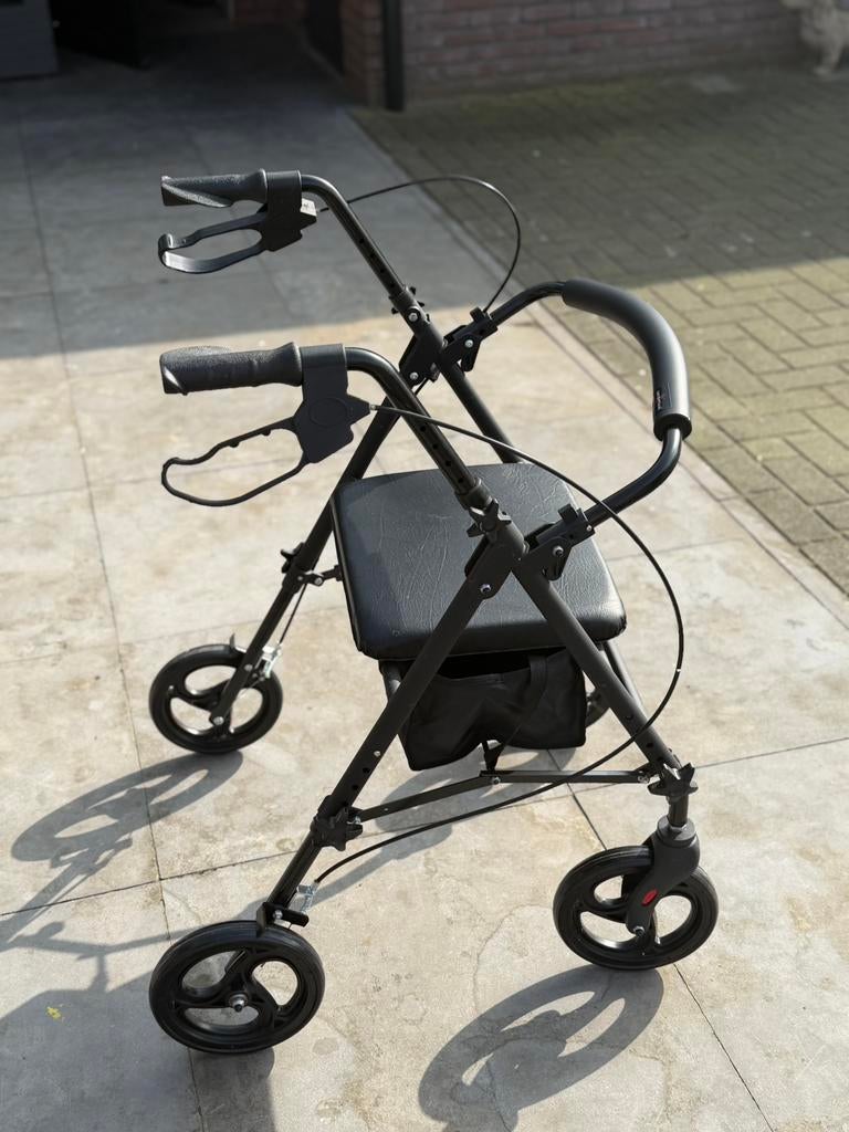 Rollator lucovitaal., Ophalen of Verzenden, Opvouwbaar, Nieuw