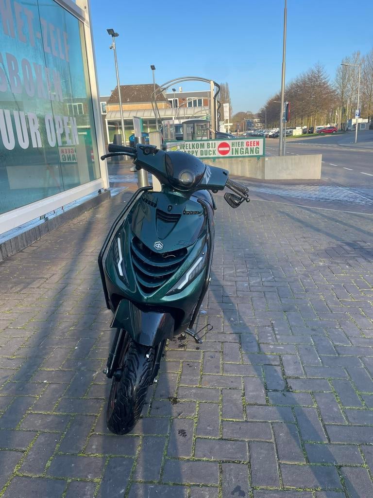 Piaggio zip 80cc 4 Takt 2018 met kickstart, Ophalen, Zip, Zo goed als nieuw, Benzine