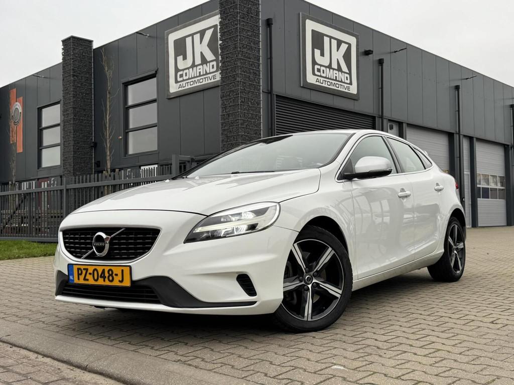 Volvo V40 2.0 T4 Business Sport | R-Design | NAP | Trekhaak, Startonderbreker, Gebruikt, Wit, Origineel Nederlands
