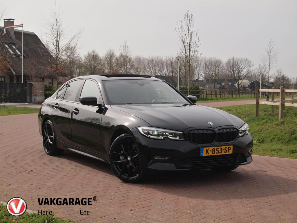 BMW 3-serie 330e | Panoramadak | Harman Kardon | Apple Carpl, 1998 cc, Achterwielaandrijving, Gebruikt, 4 cilinders