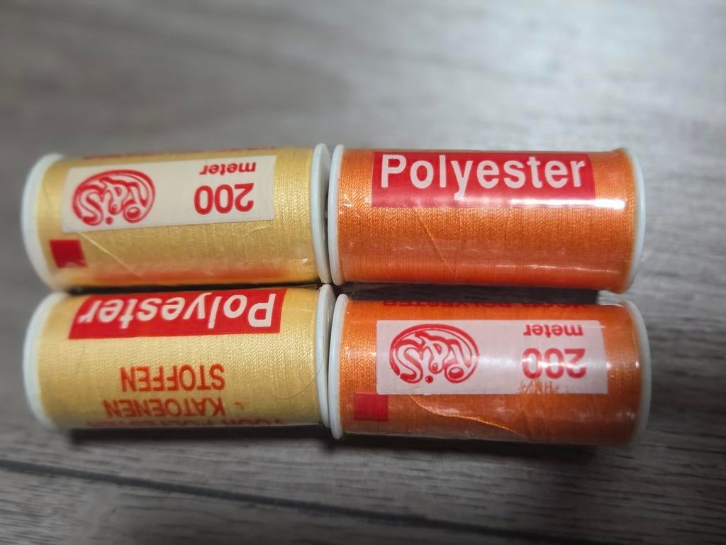 4  garen - 200 meter per klos, Ophalen of Verzenden, Nieuw, Garen of Naald(en)