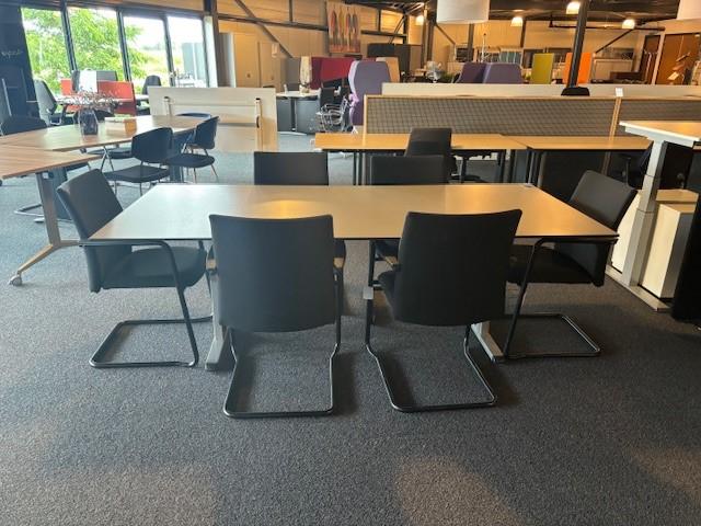 Vergadertafel 220x100cm volkern grijs blad en alu T-poten, Niet ingevuld, Gebruikt, Overige houtsoorten, 100 tot 150 cm