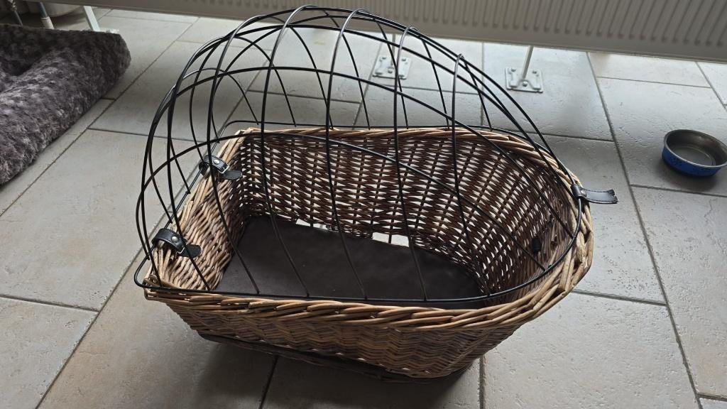 Fietsmand voor op de fiets, Fietsen en Brommers, Fietsaccessoires | Fietsmanden, Ophalen, Zo goed als nieuw, Fietsmand