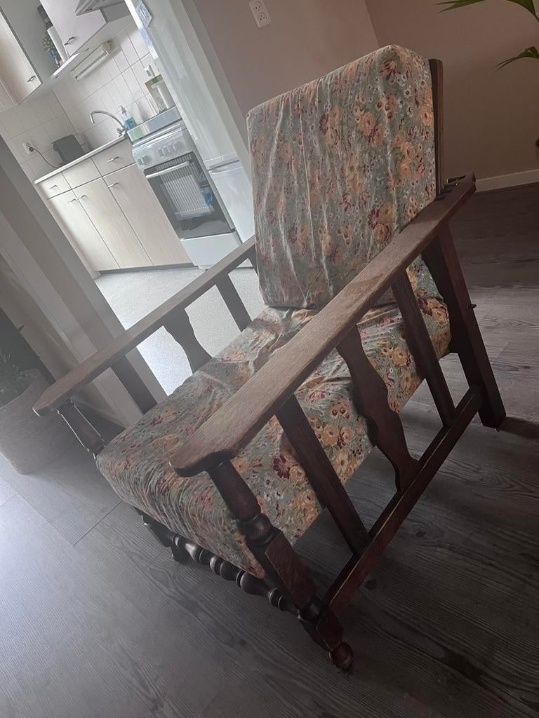 Rokersstoel, Ophalen