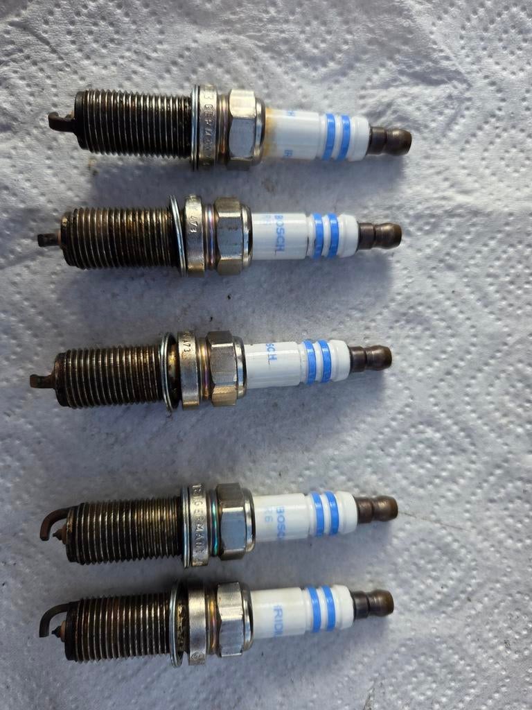 Bougie FR7NI33 Bosch, injectoren en Bobines Volvo, Auto-onderdelen, Ophalen of Verzenden, Gebruikt, Volvo