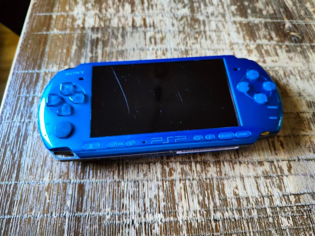 PlayStation Portable PSP 3004 Blauw - Goede staat, Spelcomputers en Games, Spelcomputers | Sony PSP, Gebruikt, PSP 3000, Blauw