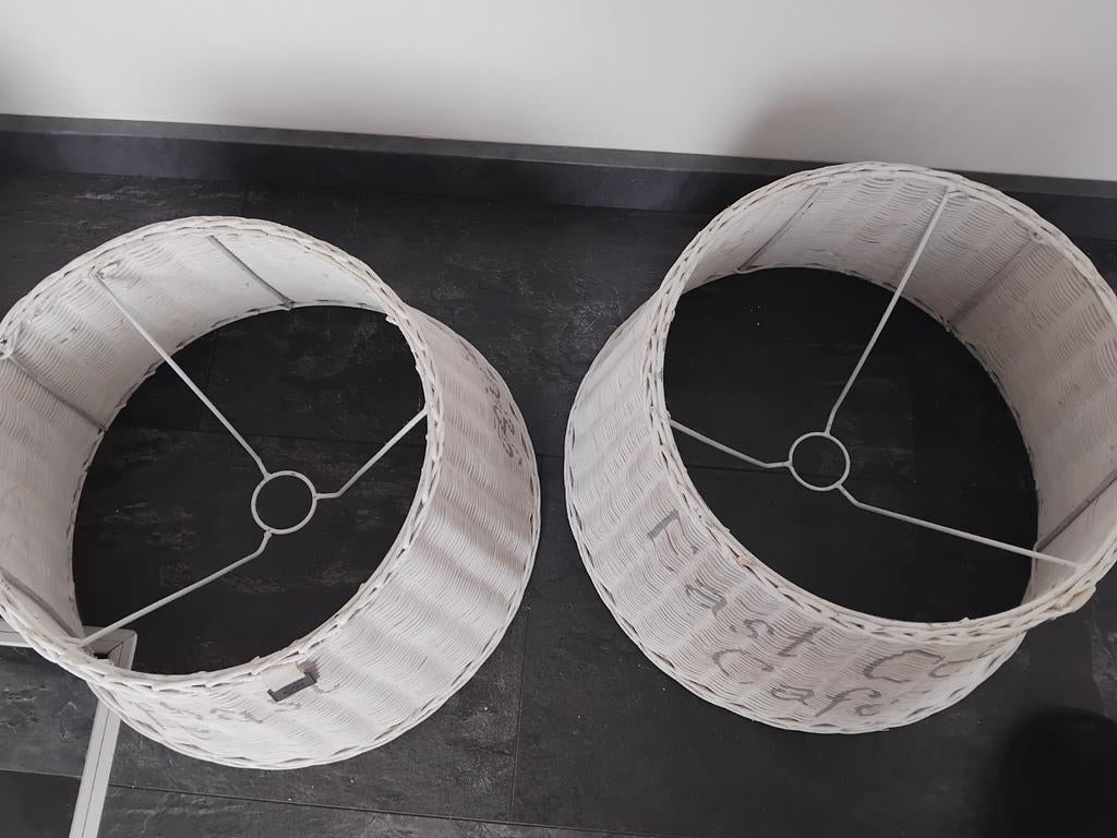 2 Riviera Maison lampenkappen, Huis en Inrichting, Lampen | Lampenkappen, Ophalen, Wit, Rond, Zo goed als nieuw