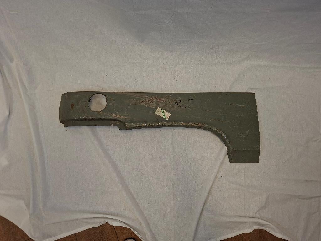 Scherm met tankplaats achter Renault R5 1972 - 1996, Ophalen, Renault, Nieuw, Spatbord