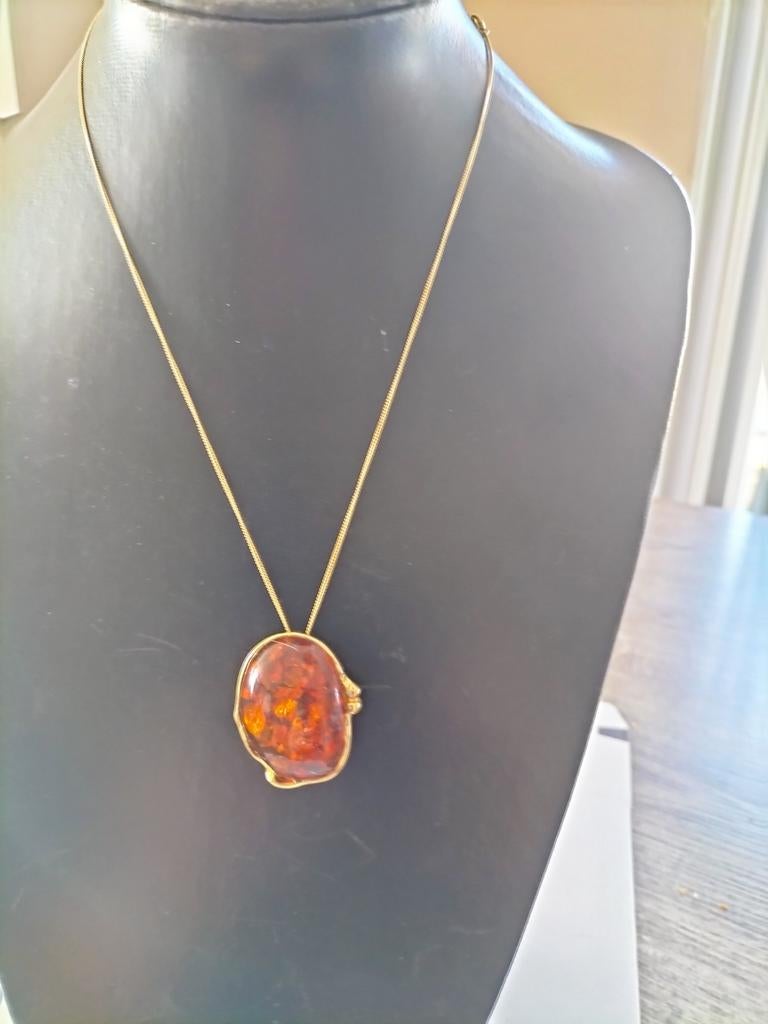 Prachtige Oude Amber barensteen hanger broche., Sieraden, Tassen en Uiterlijk, Antieke sieraden, Verzenden, Goud, Broche