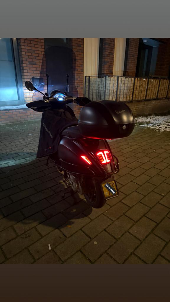 Vespa Primavera 2016, Fietsen en Brommers, Scooters | Piaggio, Zo goed als nieuw, Overige modellen, Benzine, Ophalen