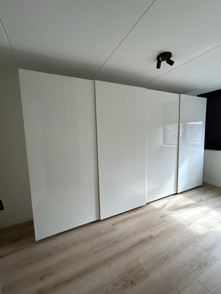 PAX kast 2 meter breed met hoogglans witte deuren, Ophalen, Overige materialen, 200 cm of meer, Zo goed als nieuw