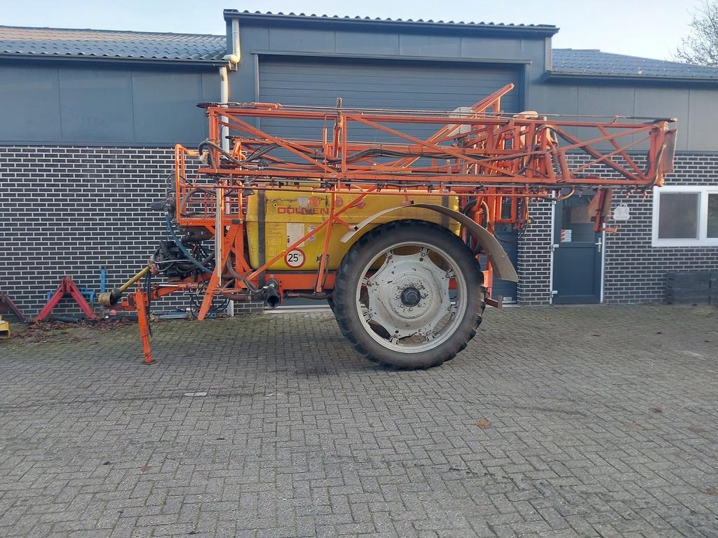 Douven Getrokken Veldspuit 27 meter 2000 liter, Overige, Gewasbescherming en Bemesting