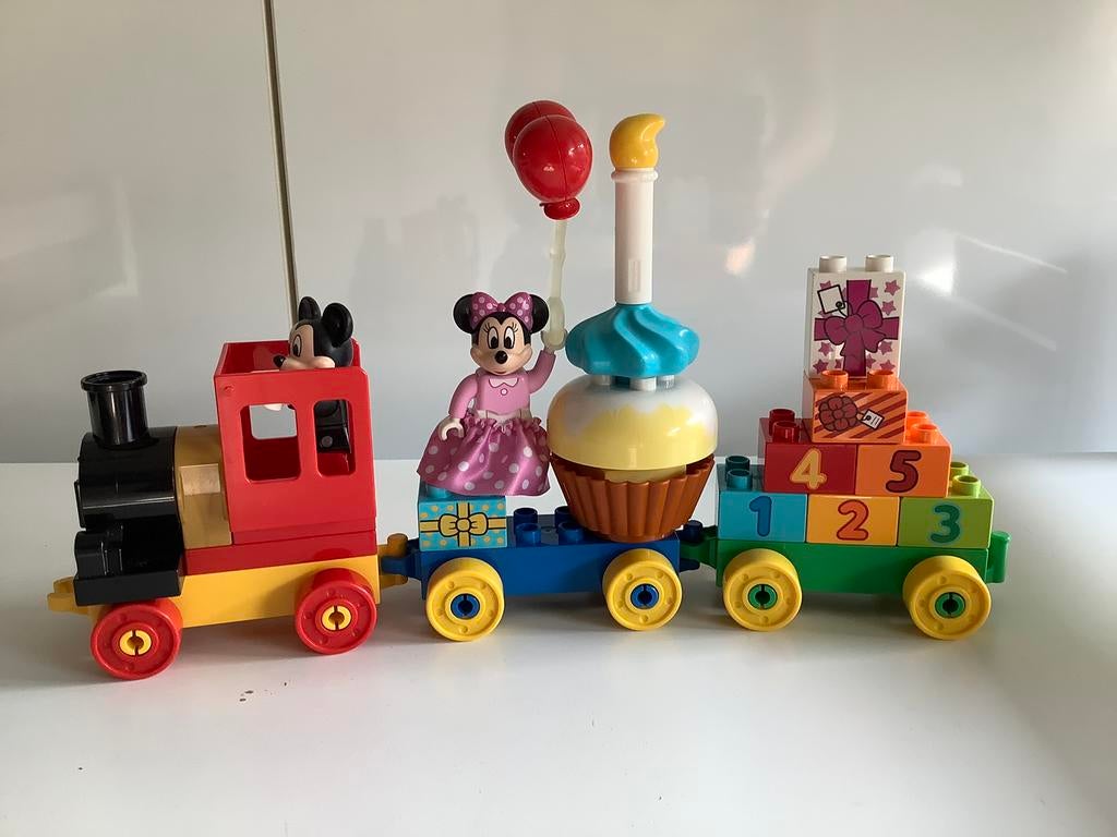 Duplo Disney Mickey Minnie feestje jarig optocht trein 10597, Kinderen en Baby's, Speelgoed | Duplo en Lego, Zo goed als nieuw