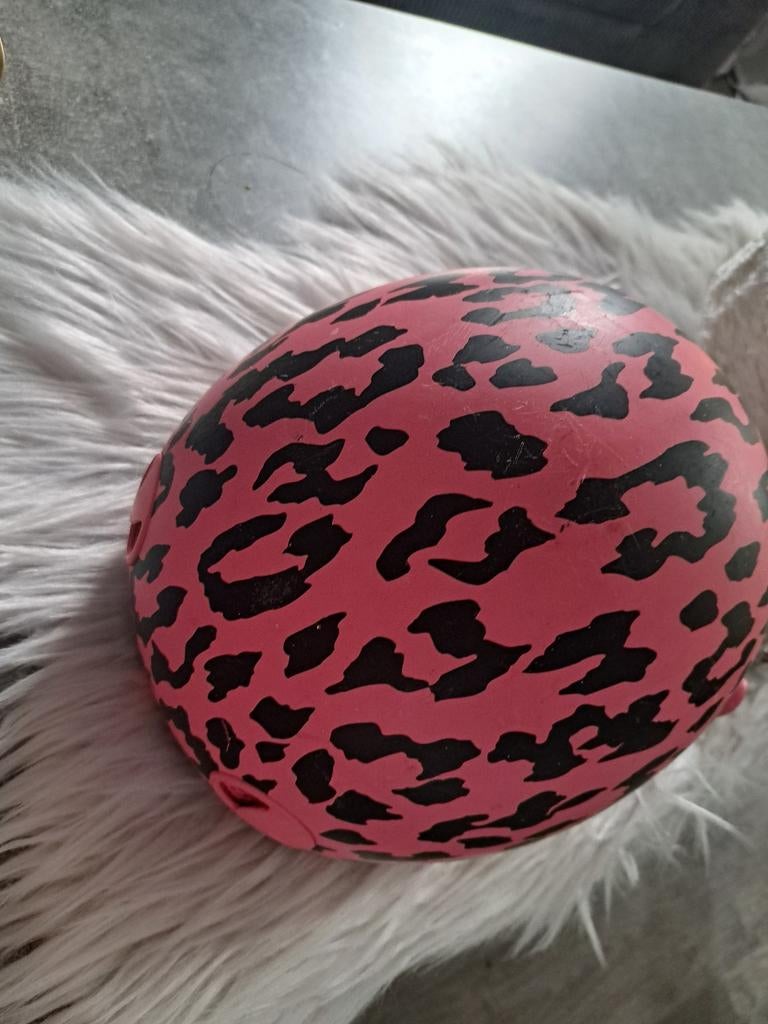 Roxy fietshelm roze met panterprint, Ophalen