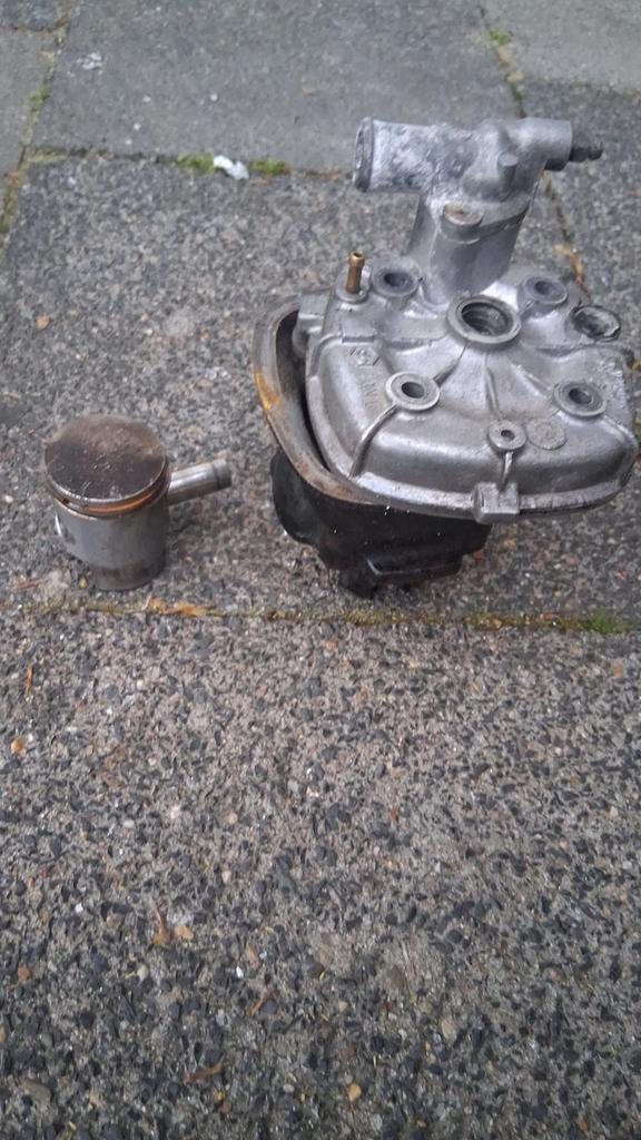 Piaggio 50cc 2takt lc cilinder, Fietsen en Brommers, Ophalen of Verzenden, Gebruikt