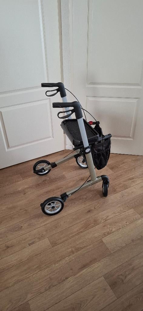 Rehasense lichtgewicht rollator Server Comfort, Ophalen, Opvouwbaar, Zo goed als nieuw