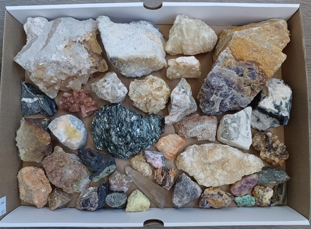 Mineralen verzameling (1), Verzamelen, Mineralen en Fossielen, Ophalen of Verzenden, Mineraal