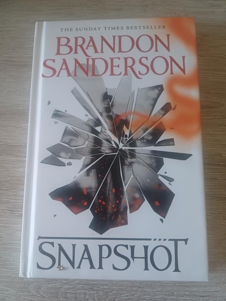 Snapshot - Brandon Sanderson (Zo goed als nieuw), Ophalen of Verzenden, Zo goed als nieuw, Brandon Sanderson, Europa overig