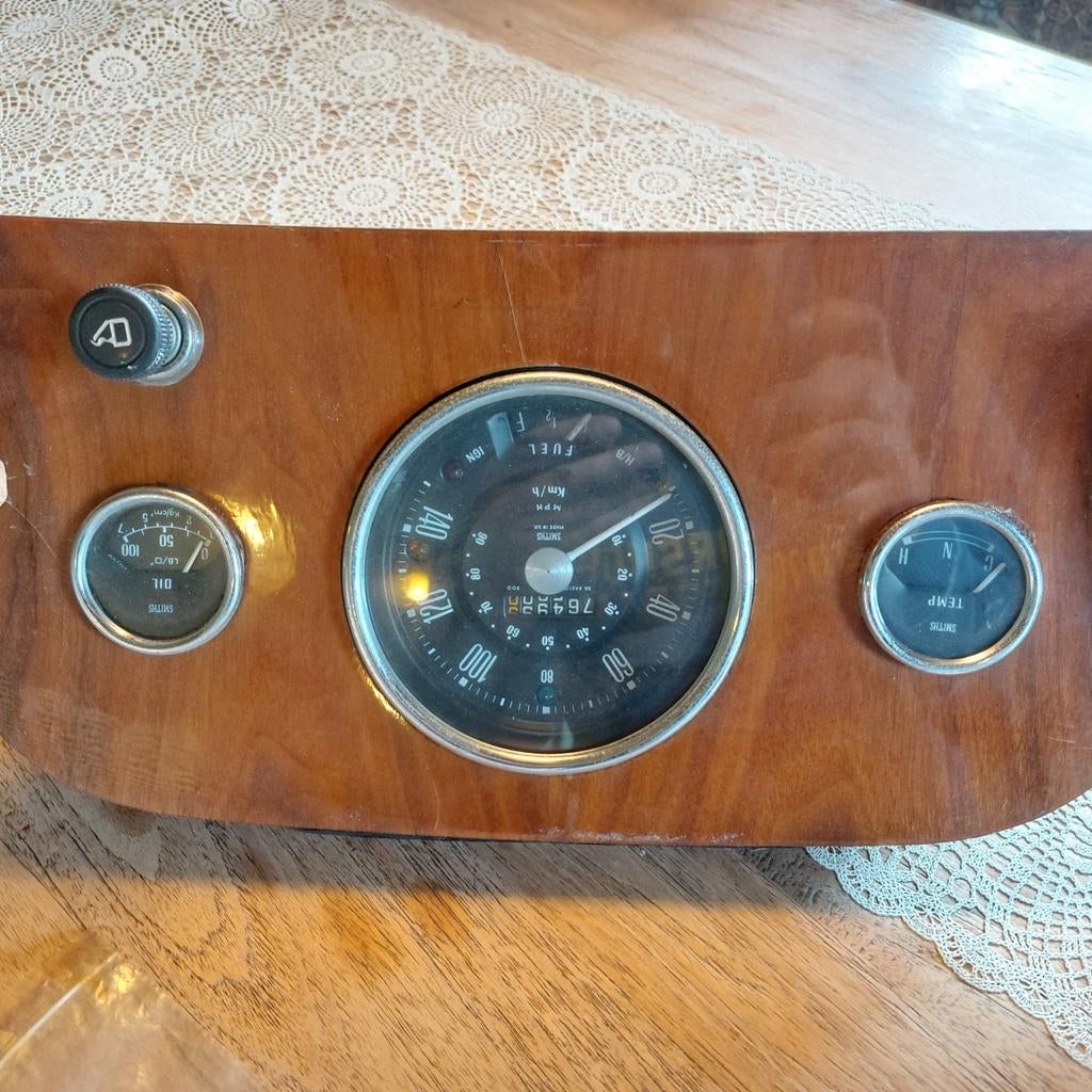 Classic Mini Houten dashboard met tellers - Nette Staat, Auto-onderdelen, Ophalen of Verzenden, Gebruikt, Universele onderdelen