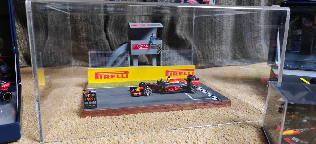 Max Verstappen Collectie 1:43 ZELDZAAM Swipe->, Ophalen of Verzenden, Zo goed als nieuw, Formule 1