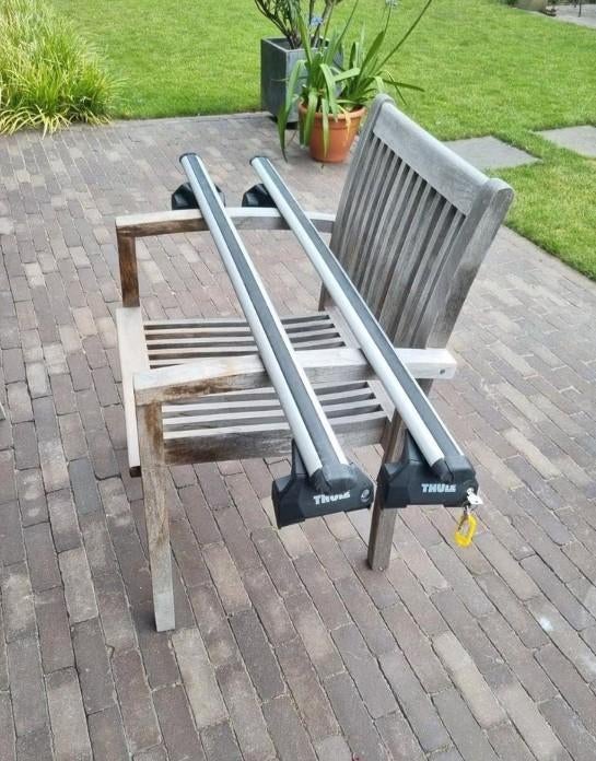 Thule dakdragers voor Nissan Qashqai te huur, Auto diversen, Dakdragers, Ophalen, Zo goed als nieuw