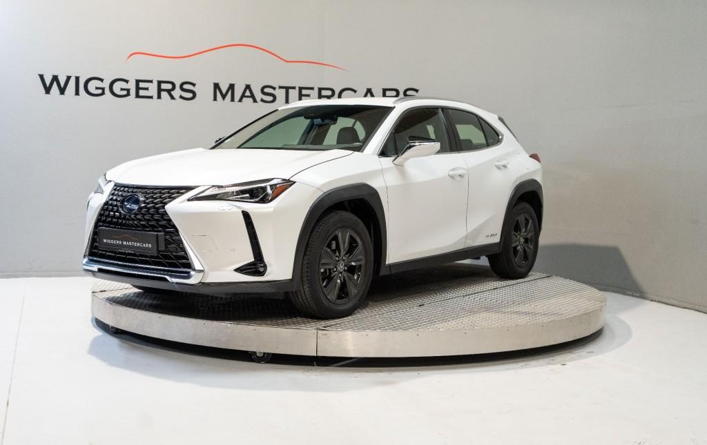 Lexus UX First Edition, Keyless, Stoel-stuurverwarming, Meta, Automaat, Gebruikt, 4 cilinders, Met garantie (alle)