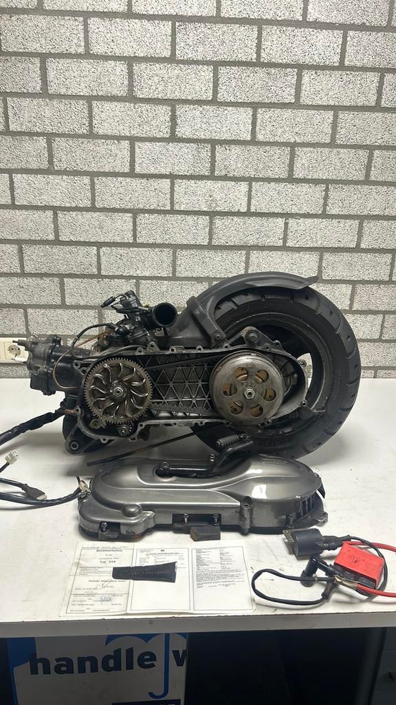 Piaggio hexagon 125cc blok - papieren / 2takt 2t ( skr zip, Ophalen