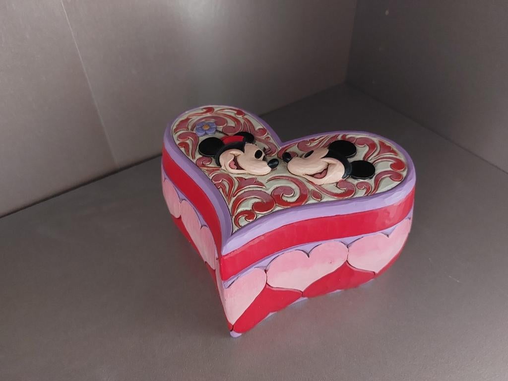 Mickey minnie disney traditions, Ophalen of Verzenden, Mickey Mouse, Zo goed als nieuw, Beeldje of Figuurtje