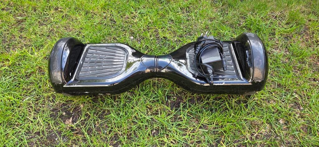 Hoverboard ZWART met Led. Bieden vanaf € 95,-, Ophalen
