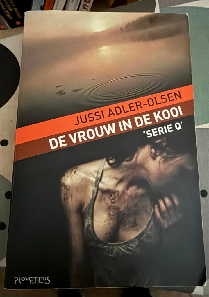 De vrouw in de kooi - Jussi Adler-Olsen, Boeken, Thrillers, Gelezen, Scandinavië, Ophalen of Verzenden