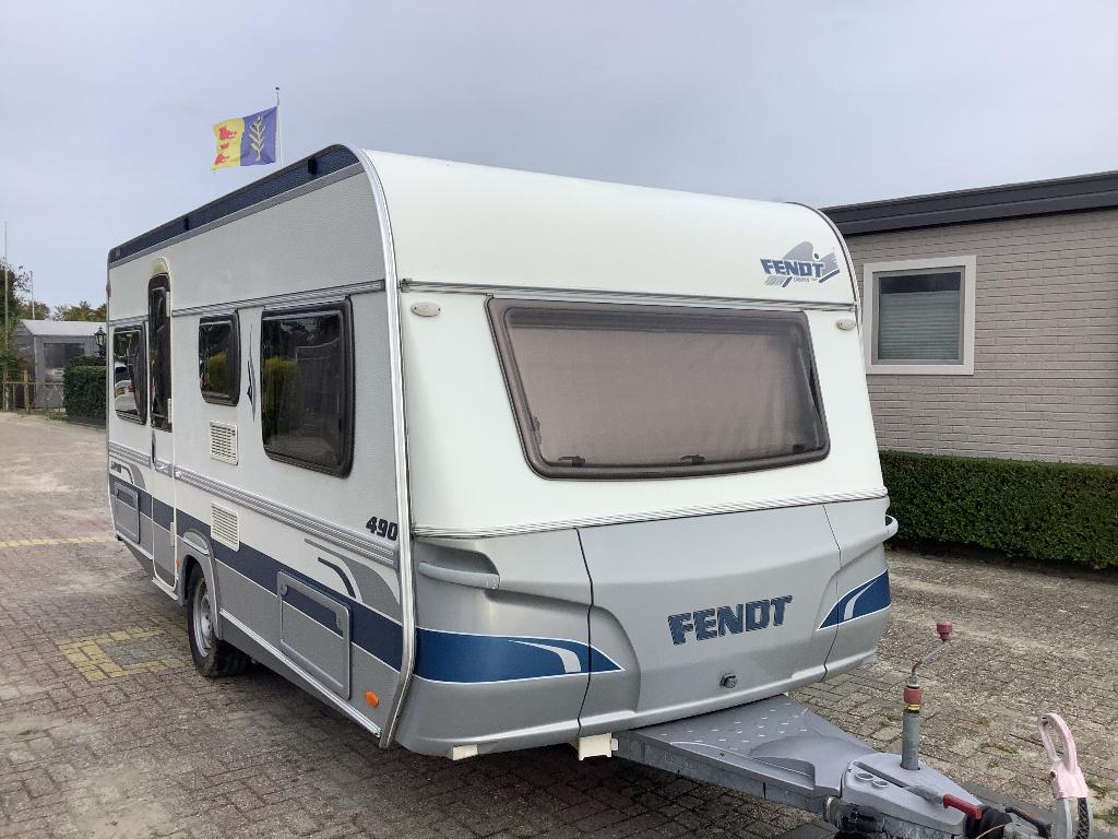 Fendt saphir 490, Ringverwarming, Dwarsbed, Particulier, Tot en met 5