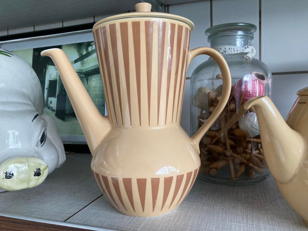 Vintage Douwe Egberts Koffiepot - Crème met Bruine Strepen, Huis en Inrichting, Keuken | Servies, Gebruikt, Overige typen, Overige stijlen