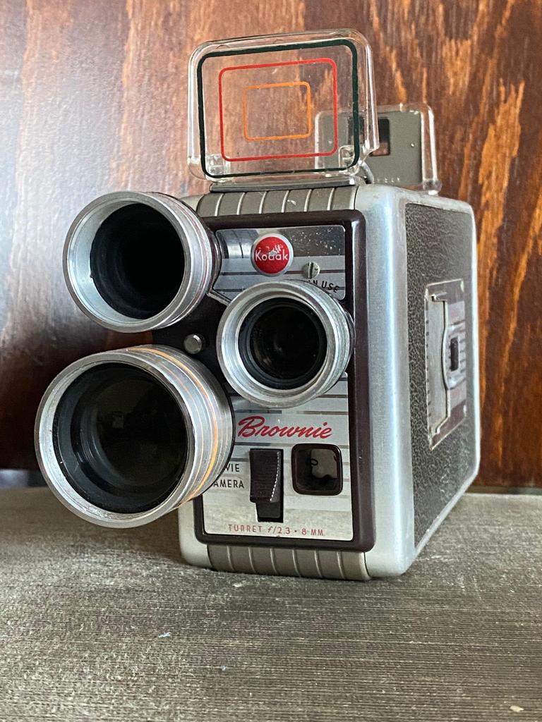 Vintage Kodak Brownie Movie Camera 8mm, Ophalen of Verzenden, 8mm