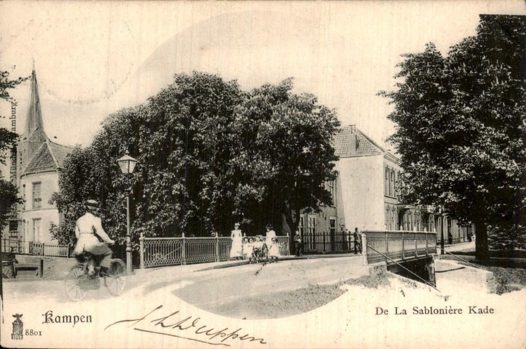 Kampen - De La Sablonière Kade - Straatbeeld, Ophalen of Verzenden, Voor 1920, Gelopen, Overijssel