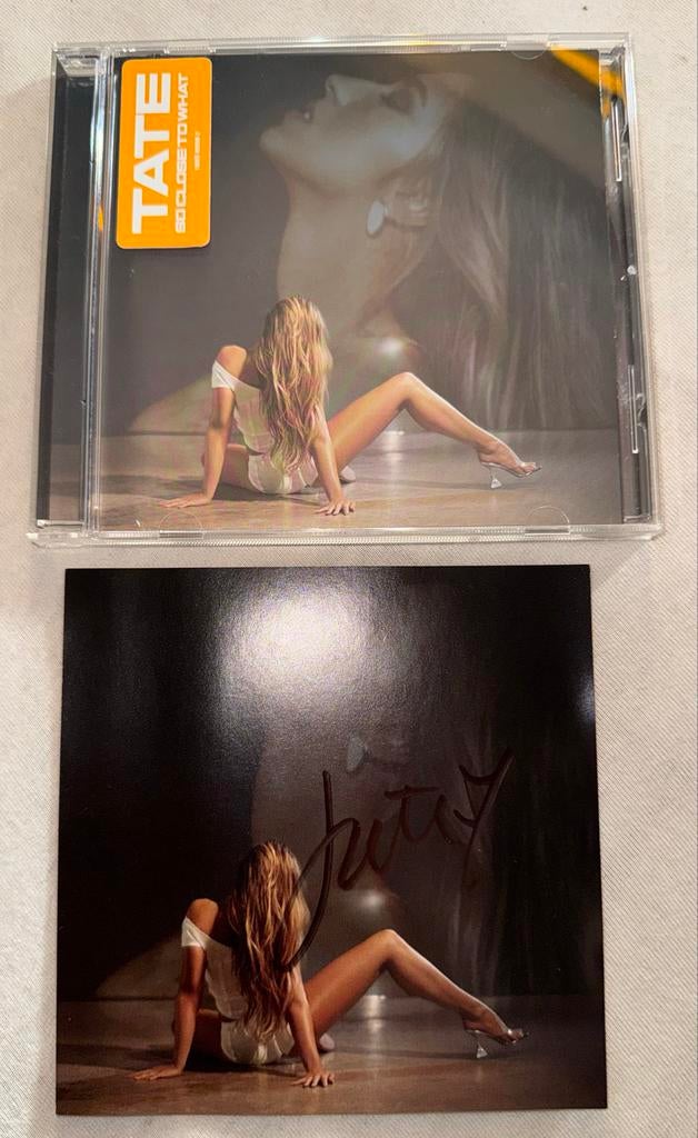 Tate McRae - So Close To What - Gesigneerde CD - Signed CD, Ophalen of Verzenden, Zo goed als nieuw